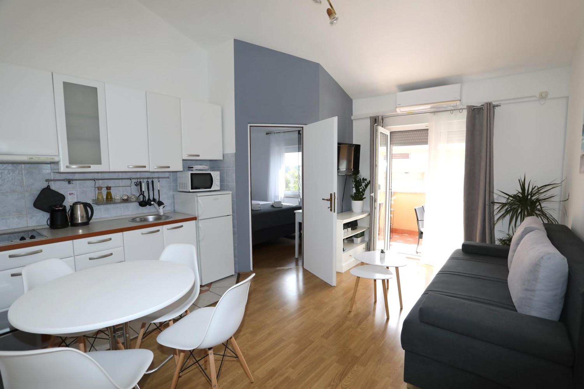 Apartment Loly เมดูลิน ภายนอก รูปภาพ
